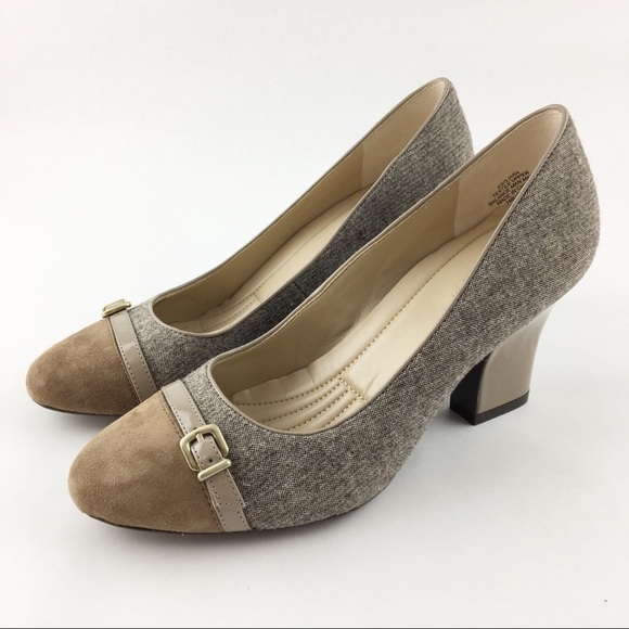 easy spirit elsa pumps